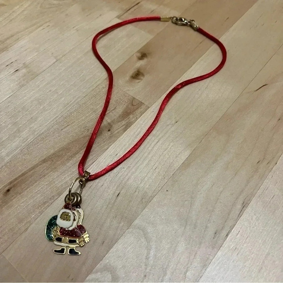 Santa Claus Necklace Layered Charm Red Christmas Vintage - Picture 1 of 7